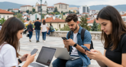 Makedonya'nın başkenti Skopje'de internet ve mobil hat kullanımı